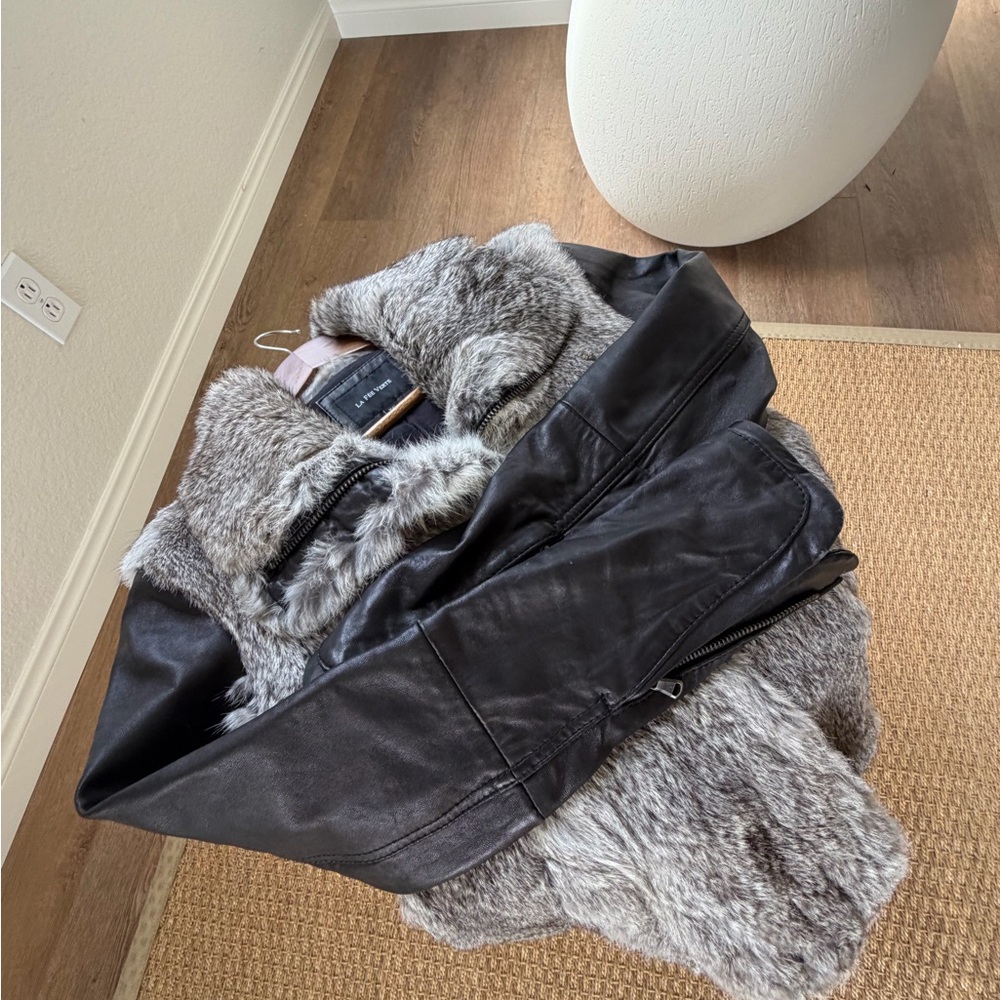 Women's real Fur Jacket - Picture 4 of 5